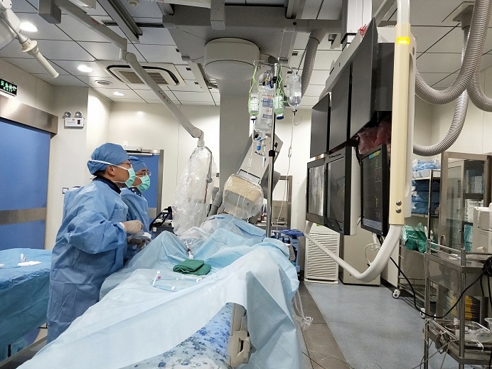 介入手术 (5).jpg 介入手术 (5).jpg